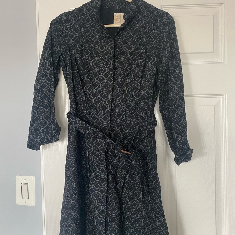 Archerie brand size 4 button down dress